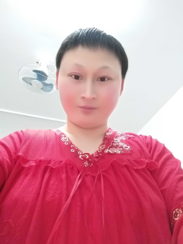 彩虹姐姐永不言弃的第一张照片--宜昌红颜知己交友网